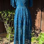 Socialite Embroidered lace jumpsuit Photo 4