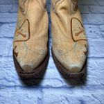 Corral Teens Western Boots Cowgirl Shoes Womens Size 4 Tan Leather Hearts Photo 3