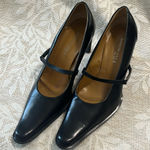 Kenneth Cole  Black Leather Pumps Made in Spain‎ Size 10 Photo 0