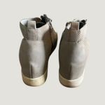 Arizona Jeans 92. Arizona Jean Company Gray Perforated Ankle Booties in Size 9.5 Photo 3