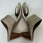 Donald J Pilner Viv Champagne Gold Leather Woven Heeled Sandal 7.5 Photo 6