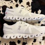 on cloud  Shoes Photo 0