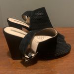 Tahari  Margaret 3 Women's Black Open Toe Sandals Block Heel Shoes Size 7 EUC Photo 5