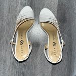 Katy Perry White Heels Photo 2