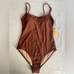 Kona Sol Brown Chain Link Medium Coverage Sew In Cups One Piece Swimsuit
Size‎ M 8-10 Photo 3