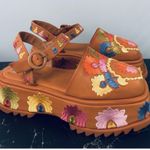 Farm Rio  Antwerp Closed Toe Floral Embroidered Platform Sandals *US Size 8 Photo 3