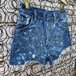 Wrangler Vintage “star splatter” frayed jean short Photo 5