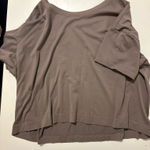 Avocado Brown athletic tee  Photo 0