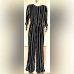 Wild Fable  Black and White Striped jumper xs Photo 3