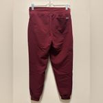FIGS  Zamora Jogger Scrub Pants Size XS Petite Burgundy Photo 2