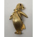 Rare Vintage Penguin with Red Crystal Eye Gold Colored Brooch Lapel Pin 2" Photo 11