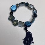 Bracelet Blue & Clear Opaque & Shiny Cut Beads with Tassel EUC OS Stretchy Photo 3