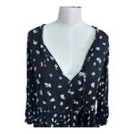 SO  Black Floral Print Long Sleeve V-Neck Ruffled Peasant Babydoll Top Size M NWT Photo 1