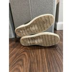 AQUA ‎ olive green shoes 7.5 Photo 4