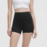 Lululemon  HR Align Ruched Short 4” Black 12 Photo 2