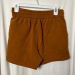 Lululemon Butternut Brown Loungeful High-Rise Short 4" Size 4 Photo 5