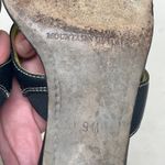 Donald J Pliner vintage black leather kitten heel slide in sandals sz 9 Photo 6