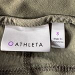 Athleta  SZ 8 Shorts Cargo Pockets Stretch Mid-Rise Zip-Fly Quick-Dry Olive Green Photo 4