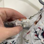 Floral Embroidered White Tank Top Gray Size M Photo 2