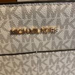 Michael Kors JET SET LARGE TOTE BAG VANILLA SIGNATURE Photo 2