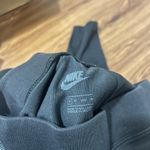 Nike  Black Sportswear Essential 7/8 Mid Rise Leggings Size XS Photo 4