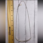None Contemporary Curved Bar Silver Tone Necklace Photo 4