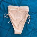 Andrea Iyamah  Bikini bottom S Photo 5