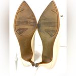 Life Stride  7.5 Cream Heels with Silver Bow Photo 7