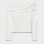 Stradivarius cream off the shoulder long sleeve top Photo 4