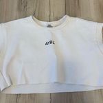 AYBL  short crop top Photo 0