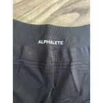 Alphalete  Women’s Size Small Ozone Short - Black Photo 5