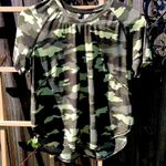 Lululemon UVP Run Short Sleeve Shirt Womens 6 Green Camo Activewear Runn… Photo 0
