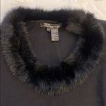 Black‎ sweater fur trim collar Photo 2