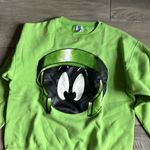 Six flags looney tunes Martian green pullover sweatshirt Size L Photo 1