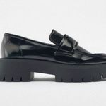 ZARA Loafers Photo 0