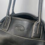 Tod's  Black Leather Shoulder Bag Photo 3