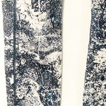 Lululemon Size 4 Speed Up Tights Full-On Luxtreme 28" in Wildwood Multi Legging Photo 2