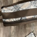 LeSportsac  Deluxe Everyday Bag and matching pouch Photo 6