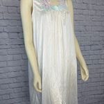 American Vintage NWT Vintage Gilead Satin White Gightgown Pink flower applique size medium Photo 2