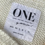 One Teaspoon  sweater size small Photo 9