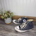 Converse  All Star High Top Lace Classic Sneaker Tennis Womens 5.5 or Big Kids 4 Photo 1