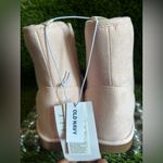 Old Navy 🩷🩷 Women's Pink Winter Boots size #8.5🩷🩷 Photo 5