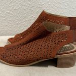 American‎ Eagle Women's Brown Peep Photo 2