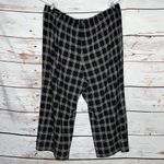 Torrid Studio by  NWT 30 Tall Black & White Plaid High Rise Wide Leg Crepe Pants Photo 1
