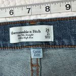 Abercrombie & Fitch  Curve Love Ultra High Rise 90s Straight Jean size 26 Photo 2