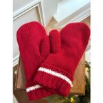 Canada Maple Leaf Canadian Olympic Team Red Mittens Photo 3