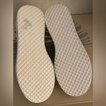 Hollie Watman women white leather Mocassin Fashion sneakers US 6 Photo 5