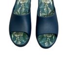 Baretraps Parvati Platform Slides Womens 10 Blue Slip On Open Toe Leaf Print Photo 2