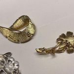 Monet Lot Of 3 Brooch Pins Vintage - Modern 1 Sarah Cov / 1 Fish Photo 5