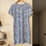 Lilly Pulitzer Blue and White Fox Patterned Dress Size Medium Photo 2